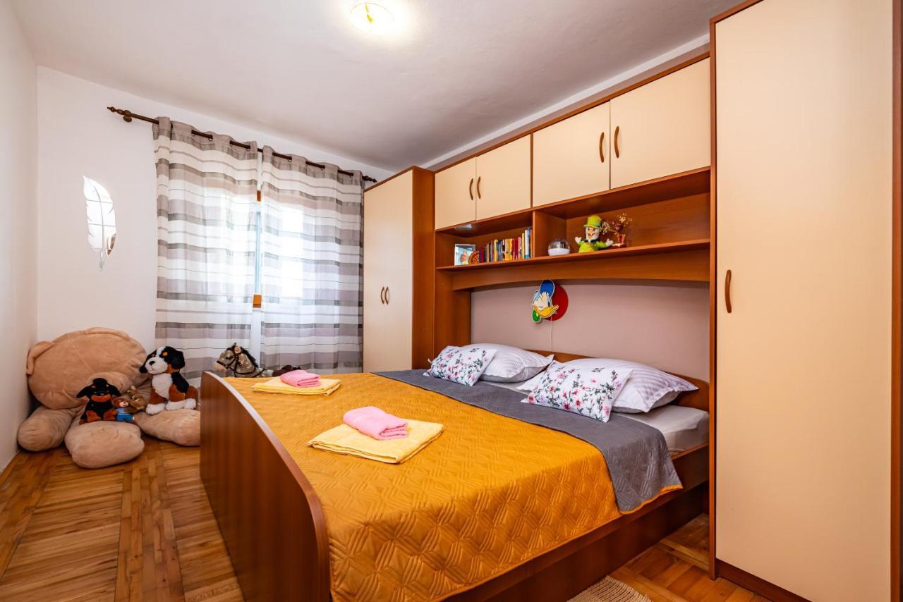 Apartment Thalia ซาดาร์ ภายนอก รูปภาพ